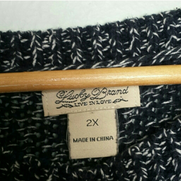 Lucky Brand Sweater with Button Detail Size 2X - Picture 5 of 5
